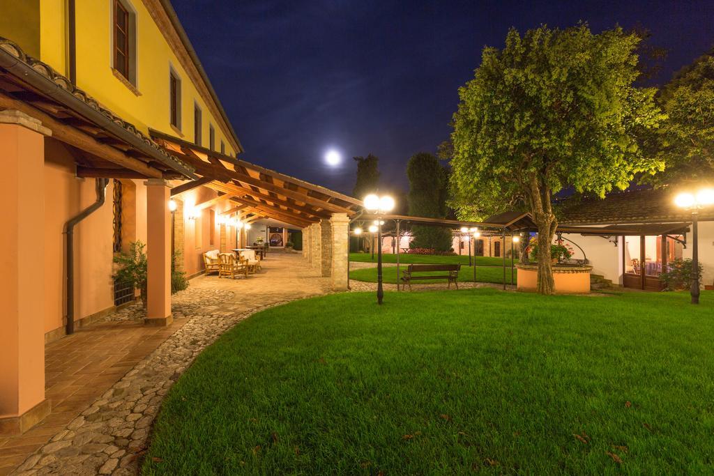 Corte Dei Tini Villa Vomano Екстер'єр фото