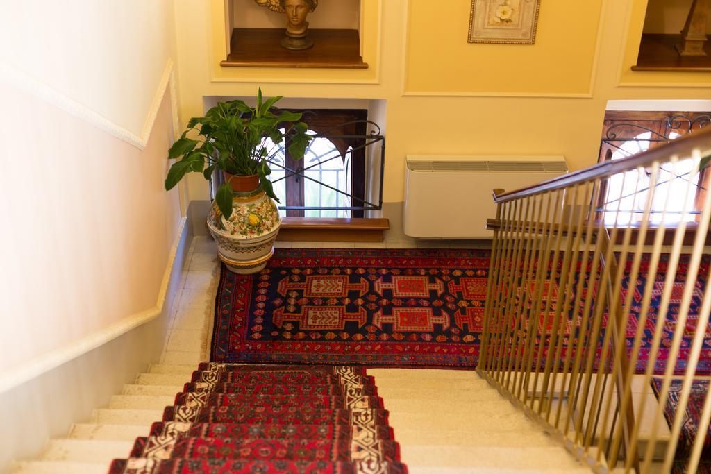 Corte Dei Tini Villa Vomano Екстер'єр фото
