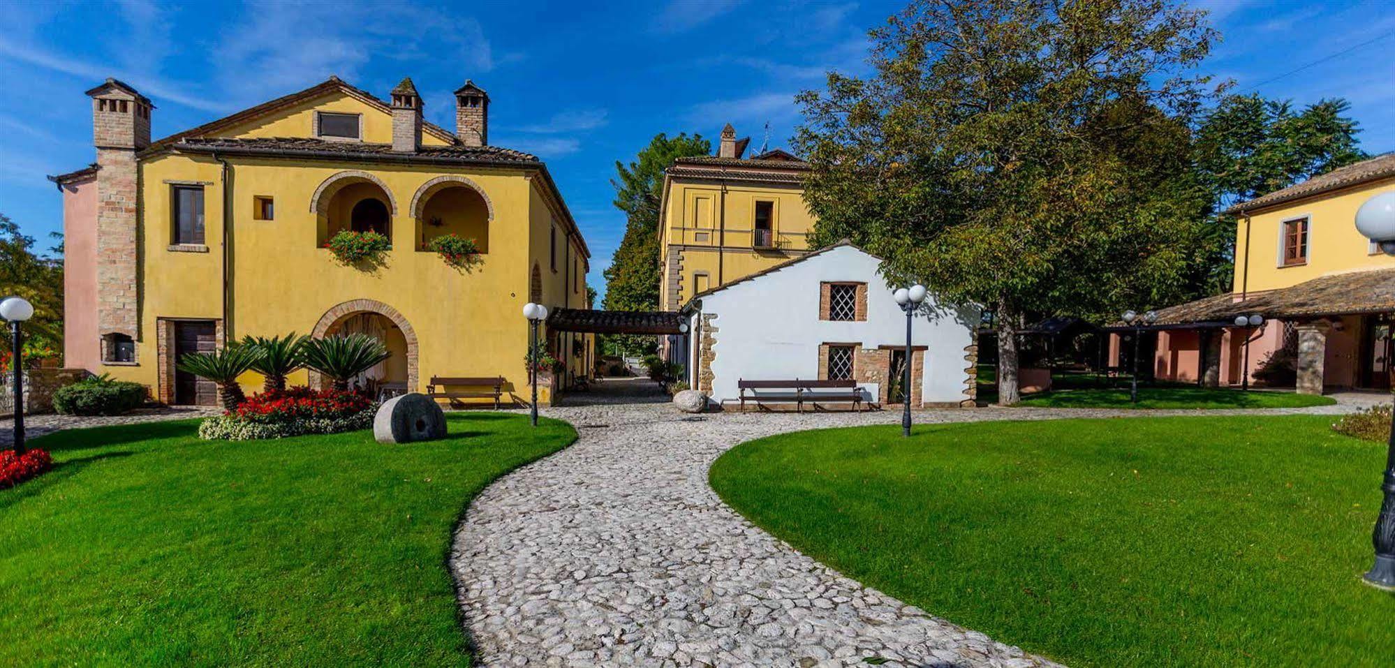Corte Dei Tini Villa Vomano Екстер'єр фото