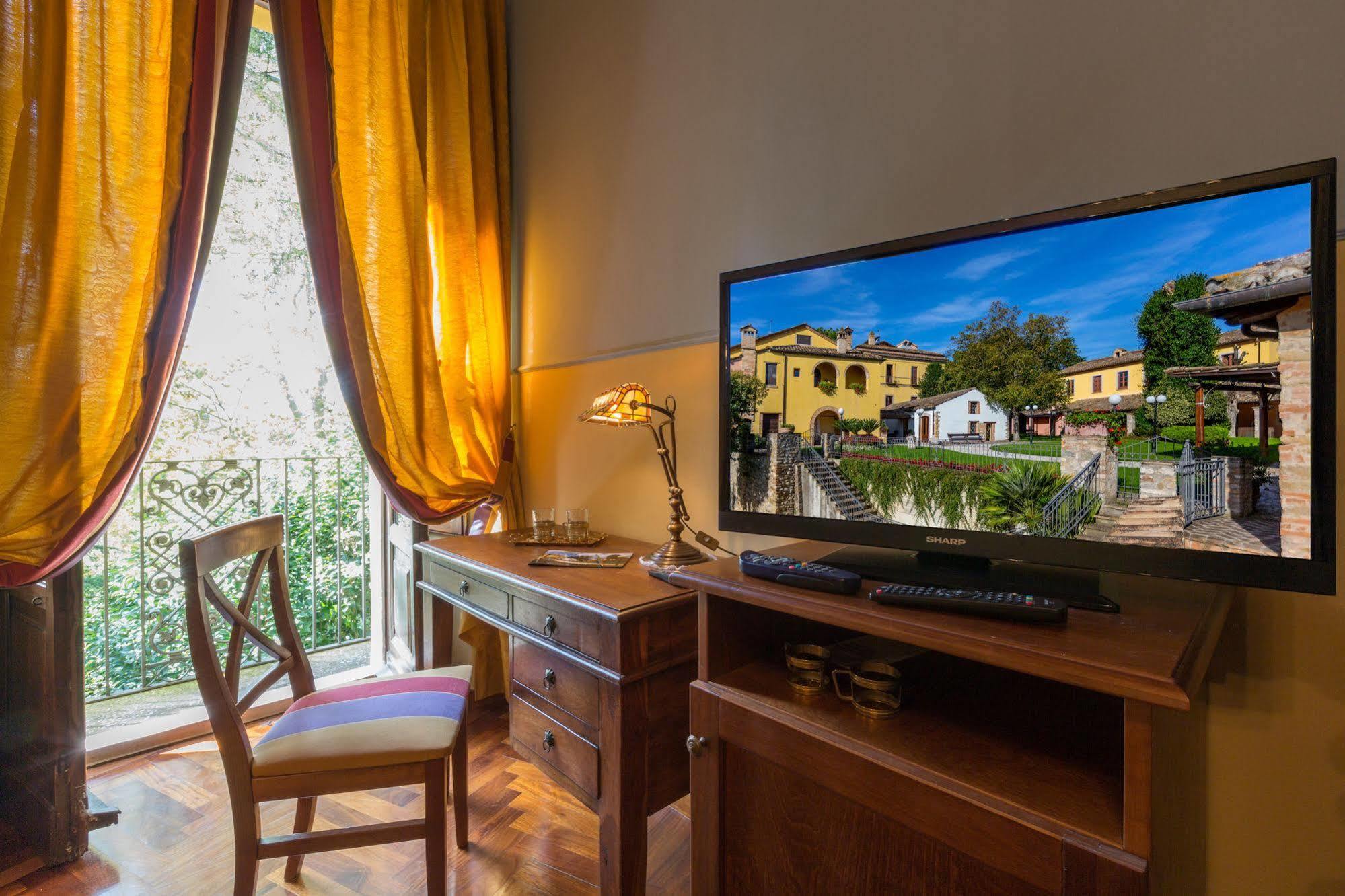 Corte Dei Tini Villa Vomano Екстер'єр фото
