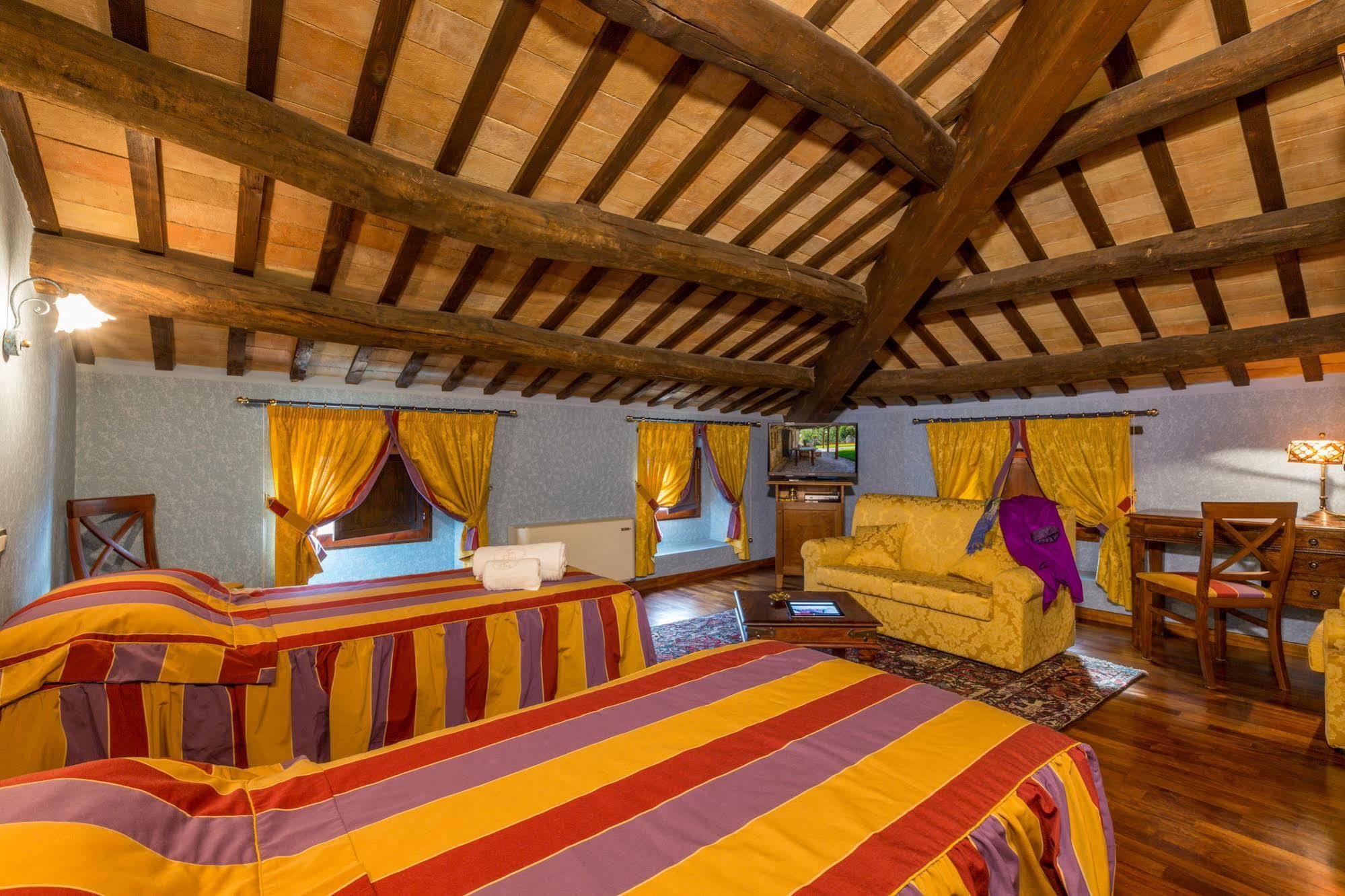 Corte Dei Tini Villa Vomano Екстер'єр фото