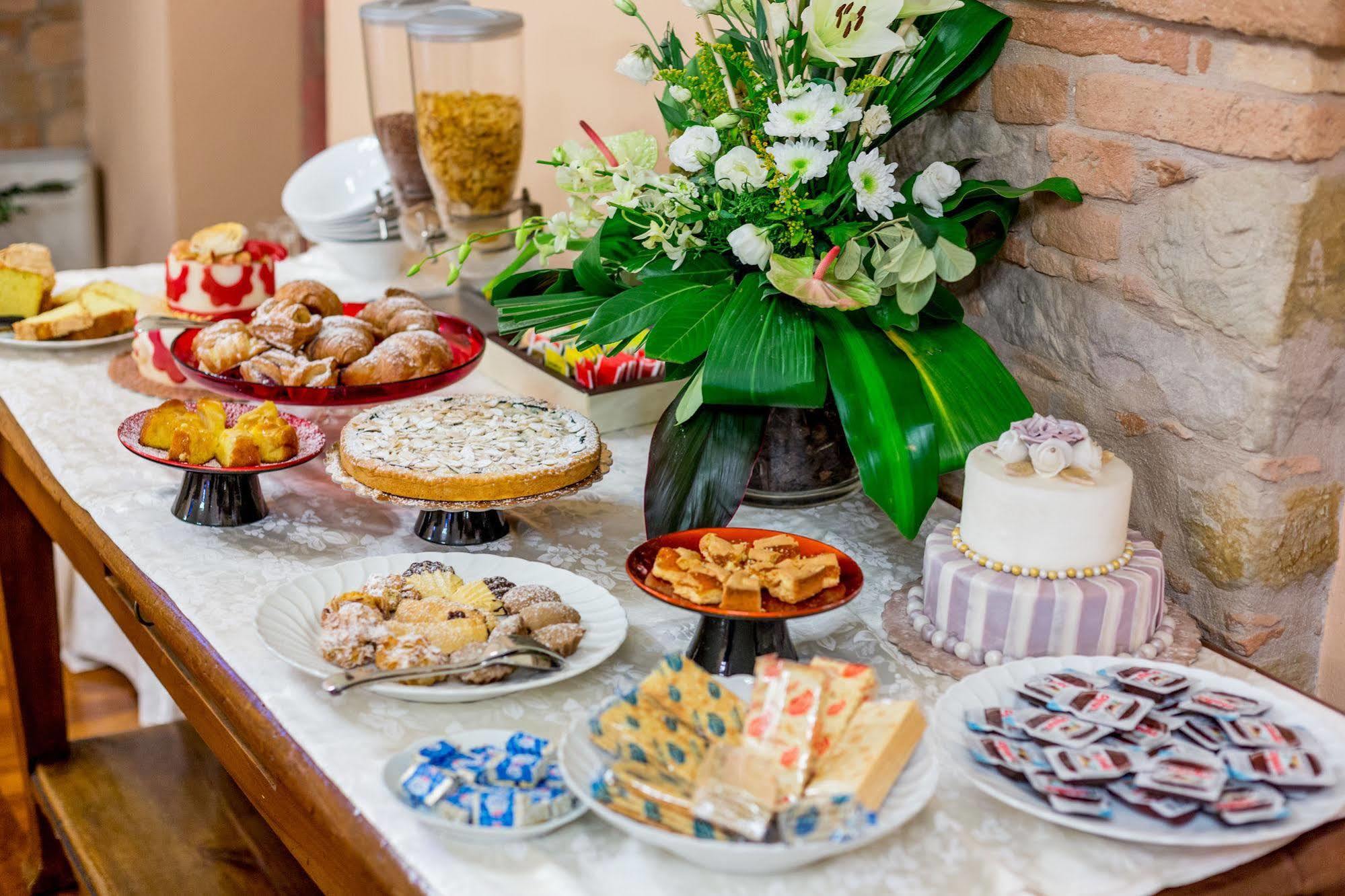 Corte Dei Tini Villa Vomano Екстер'єр фото